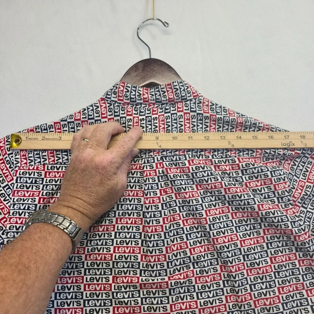 Levi's Men's Short Sleeve Button Up Levi's Logo Shirt‎ Size Small